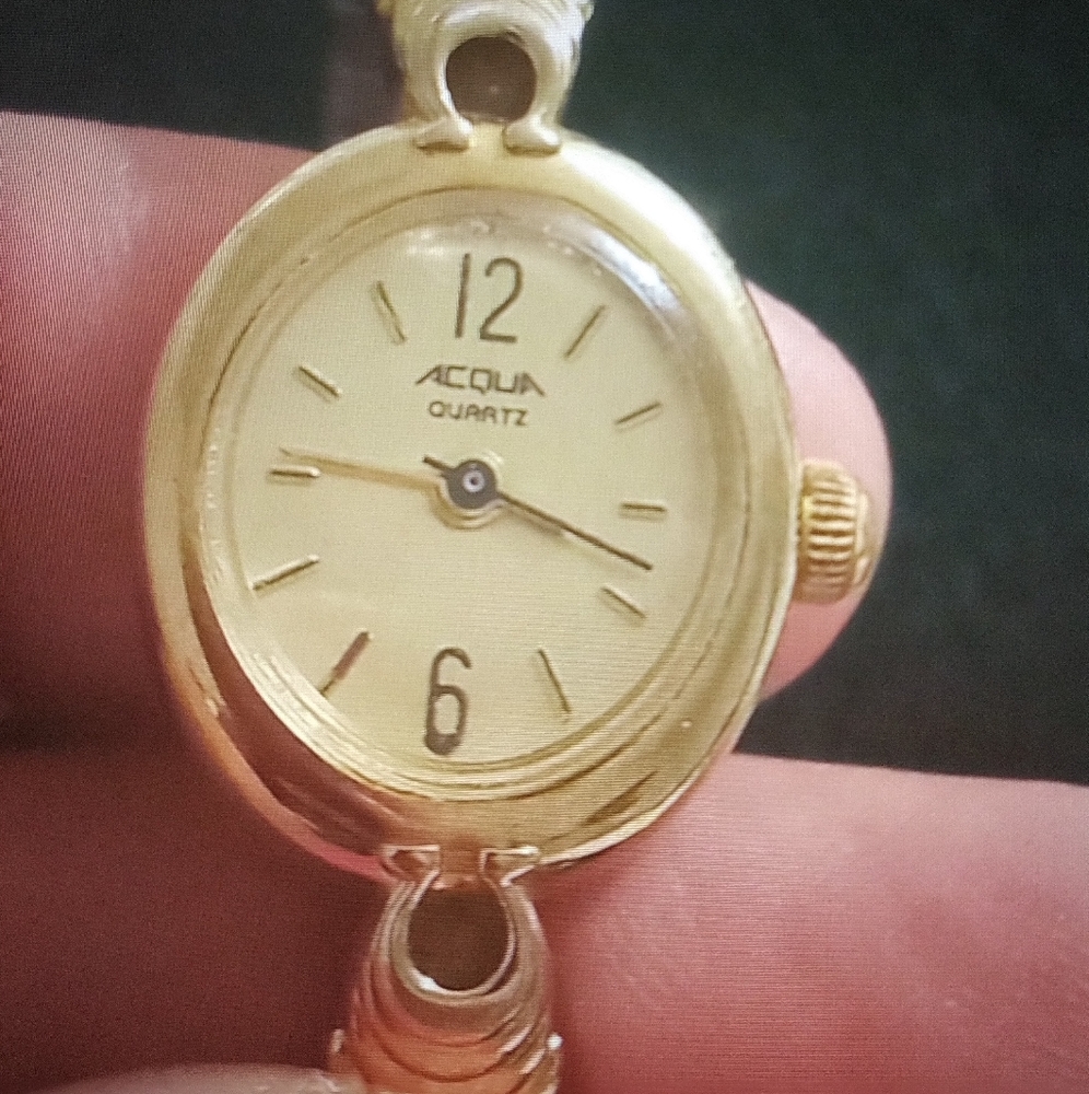Lady Watch - Picture 3 of 7